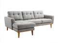 Sofás de esquina de tela 250 x 160 x 88 cm - Gris claro - Diseño moderno con chaise longue y patas de madera